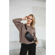 elie-beaumont-woven-sling-bag---black-35928688