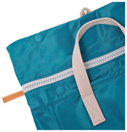 Zaino Roka Canfield B medio in nylon riciclato - Blu Mare del Nord