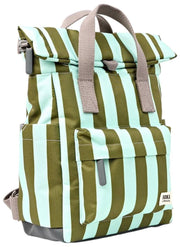 Zaino piccolo in tela riciclata Roka Canfield B - Moss Stripe/Blu
