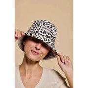 Cappello da pescatore Hindbag Bob - Leopardo bianco sporco