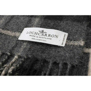 Locharron of Scotland Sciarpa in lana d'agnello da caccia Darwin Macrae - Grigia