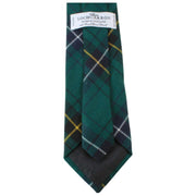 Cravatta scozzese moderna Locharron of Scotland Reiver Henderson - Verde/Blu scuro