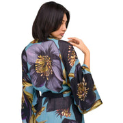 Abito lungo a kimono in polvere Hellebore - blu