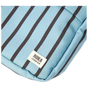 Borsa a tracolla in tela riciclata Roka Bond - Striscia blu