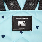 Zaino medio Roka Canfield B in tela riciclata - Cuori blu/blu